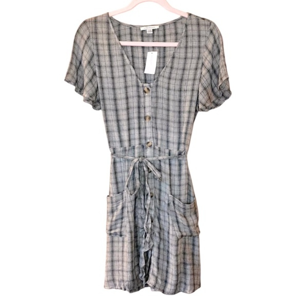 NWT Grey Plaid Shortsleeve Sundress with Tie-Waist